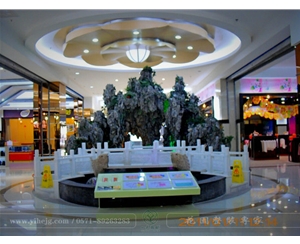 揚州力保廣場(chǎng)大廳假山水景